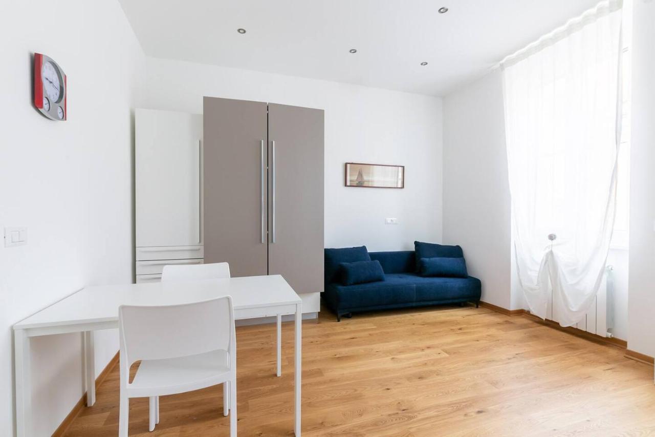 ~ Cozy Apartment ~ City Center Train Station Триест Екстериор снимка